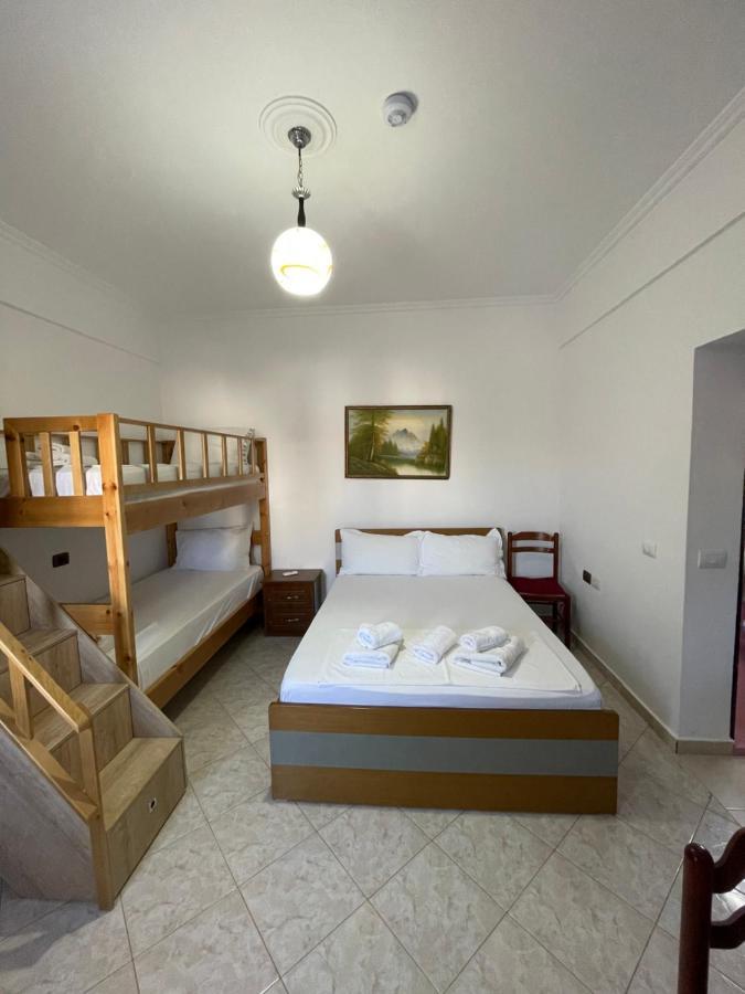 Emerald Inn Ксамил Стая снимка